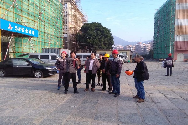 全力助推立面整治 安能建設(shè)在行動